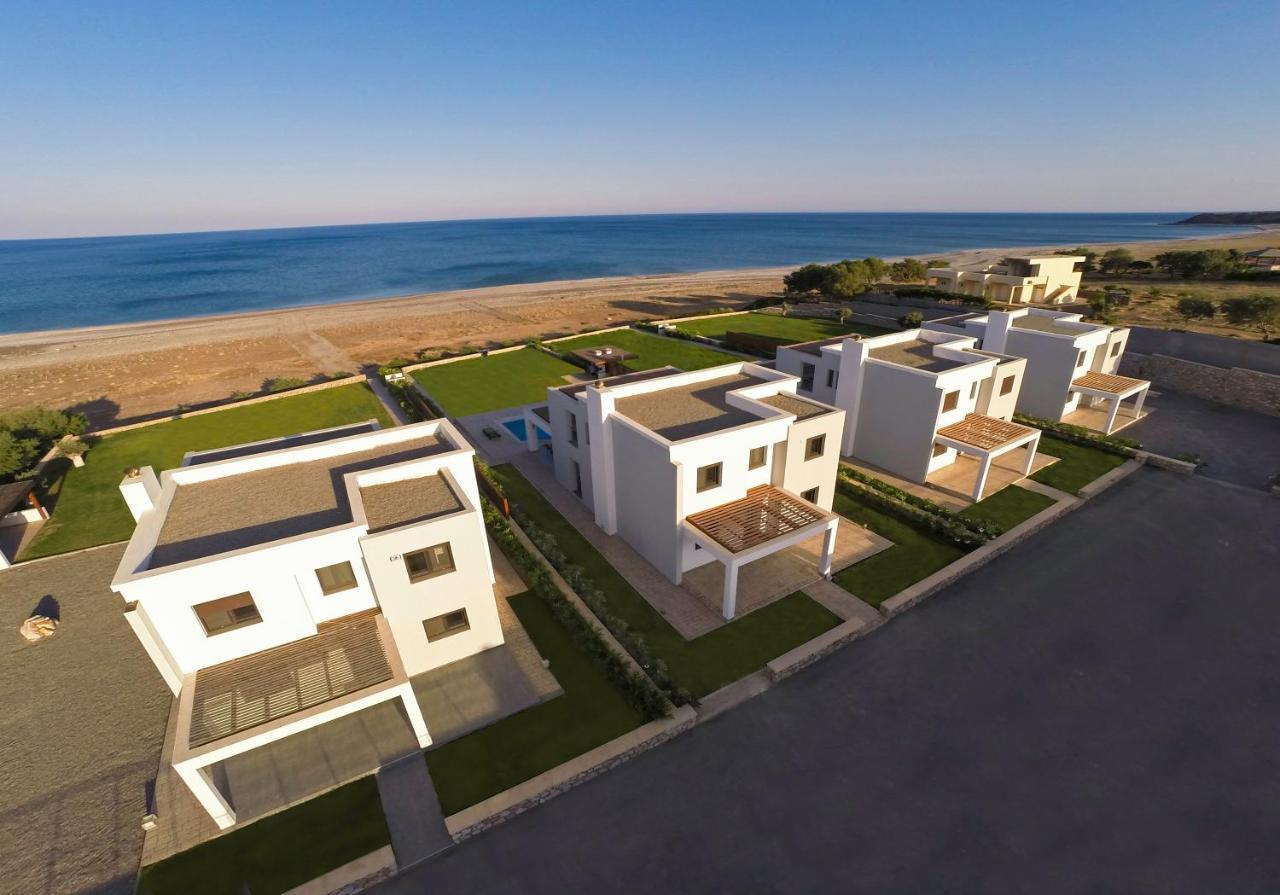 לקניה Antonoglou Beach Villas - Waterfront Luxury Retreat מראה חיצוני תמונה