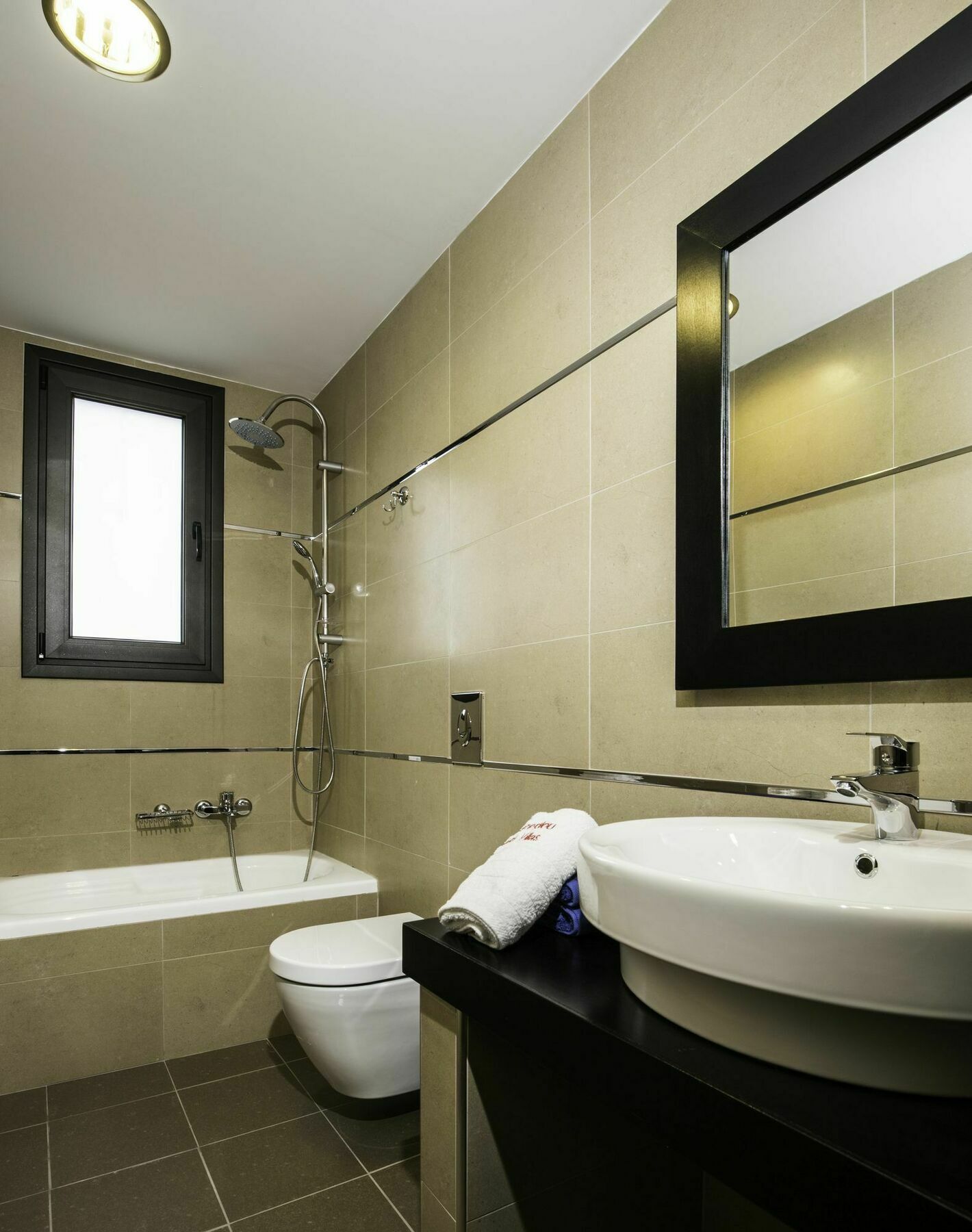 לקניה Antonoglou Beach Villas - Waterfront Luxury Retreat מראה חיצוני תמונה